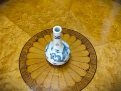 Chinese 19th century vase Thumbnail 2