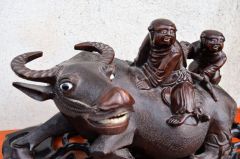 Chinese carving on carved wooden stand Thumbnail 2