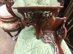 Pair of mahogany brackets Thumbnail 2