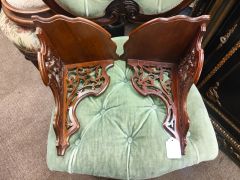 Pair of mahogany brackets Thumbnail 4