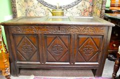 18th century oak cased coffer  Thumbnail 4