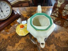 Clarice cliff tea pot  Thumbnail 4