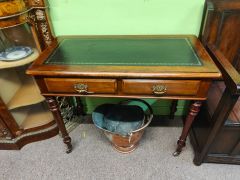 Leather top desk / table Thumbnail 4