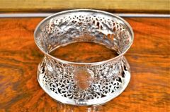 Irish silver dish ring Thumbnail 3