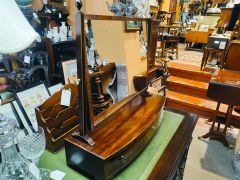 Victorian mahogany mirror Thumbnail 3