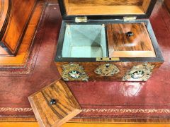 Victorian walnut tea caddy Thumbnail 3