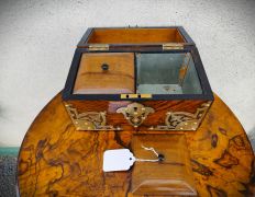 Victorian mahogany tea caddy Thumbnail 3