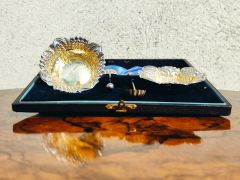 Cased silver condiment set Thumbnail 2