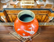 Korean metal with mother of pearl vase Thumbnail 3
