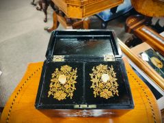 Victorian tea caddy Thumbnail 3