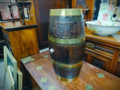 Oak barrel stick stand Thumbnail 2