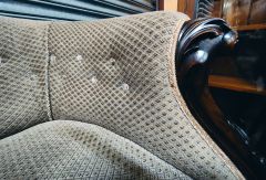 Victorian mahogany couch / settee Thumbnail 4