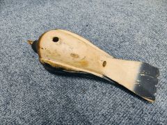 Two wooden 1920s decoy pigeons Thumbnail 4
