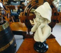 Modern bust on plinth Thumbnail 2