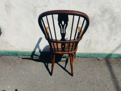 19th century oak windsor armchair Thumbnail 3