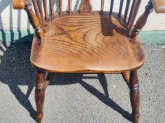 19th century oak windsor armchair Thumbnail 4