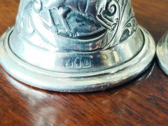 Pair of irish silver pepper pots Thumbnail 3