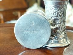 Pair of irish silver pepper pots Thumbnail 6