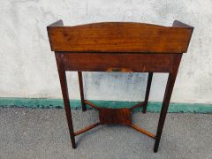 Georgian mahogany side table Thumbnail 6
