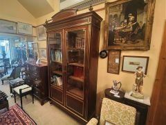19th century two door french bookcase Thumbnail 2