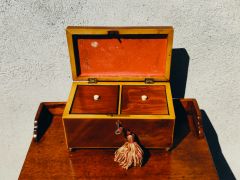 Georgian mahogany tea caddy Thumbnail 3