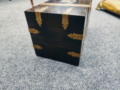19th century tea caddy Thumbnail 3