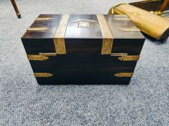 19th century tea caddy Thumbnail 6