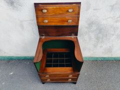 Georgian mahogany chest converted top into drinks cabinet Thumbnail 2