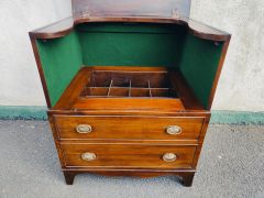 Georgian mahogany chest converted top into drinks cabinet Thumbnail 3