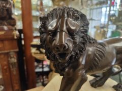 Pair of bronze lions  (modern) Thumbnail 3