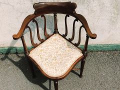 Mahogany corner chair Thumbnail 2