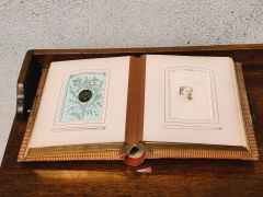 Victorian photo album Thumbnail 4