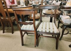 Pair of mahogany chairs Thumbnail 3