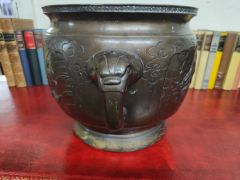 Chinese bronze  jardiniere Thumbnail 3