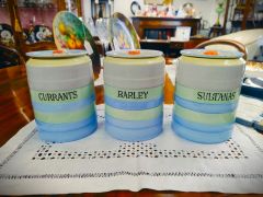 Three royal winton jars Thumbnail 3