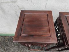 Pair of chinese stands  Thumbnail 4