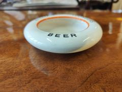 William youngers beer ,porcelain ashtray (vintage) Thumbnail 3