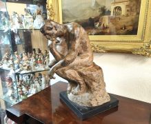 Bronze figure on plinth (modern) Thumbnail 3