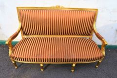 Giltwood settee Thumbnail 3