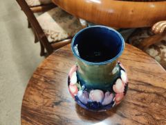 Moorcroft vase Thumbnail 4