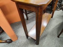1930s oak side table Thumbnail 2