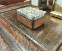 Silver topped box Thumbnail 2
