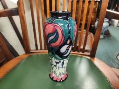 Moorcroft vase Thumbnail 3