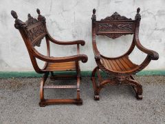 Pair of carved walnut hall chairs Thumbnail 4