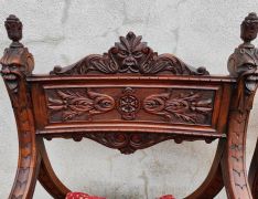 Pair of carved walnut hall chairs Thumbnail 6