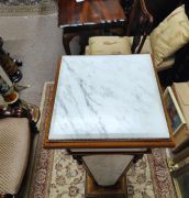 Marble & mahogany pedestal Thumbnail 3