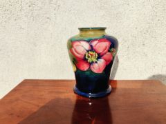 Moorcroft vase Thumbnail 3