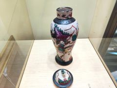 Chinese crackleware vase Thumbnail 2