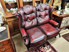 Two seater red leather settee Thumbnail 2