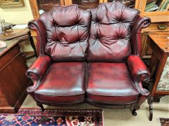 Two seater red leather settee Thumbnail 4